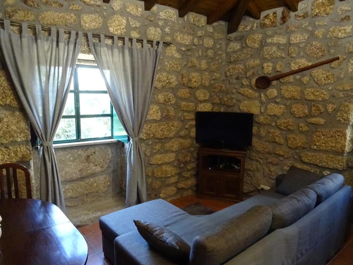Refugio Rural No Geres - Casa Araujo De Sousa 特拉什杜博鲁 外观 照片