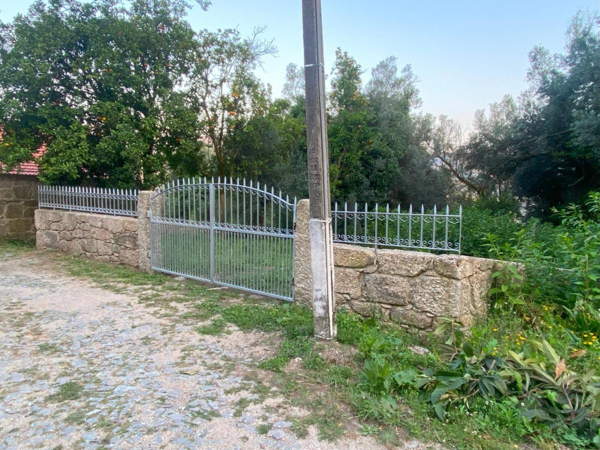 Refugio Rural No Geres - Casa Araujo De Sousa 特拉什杜博鲁 外观 照片