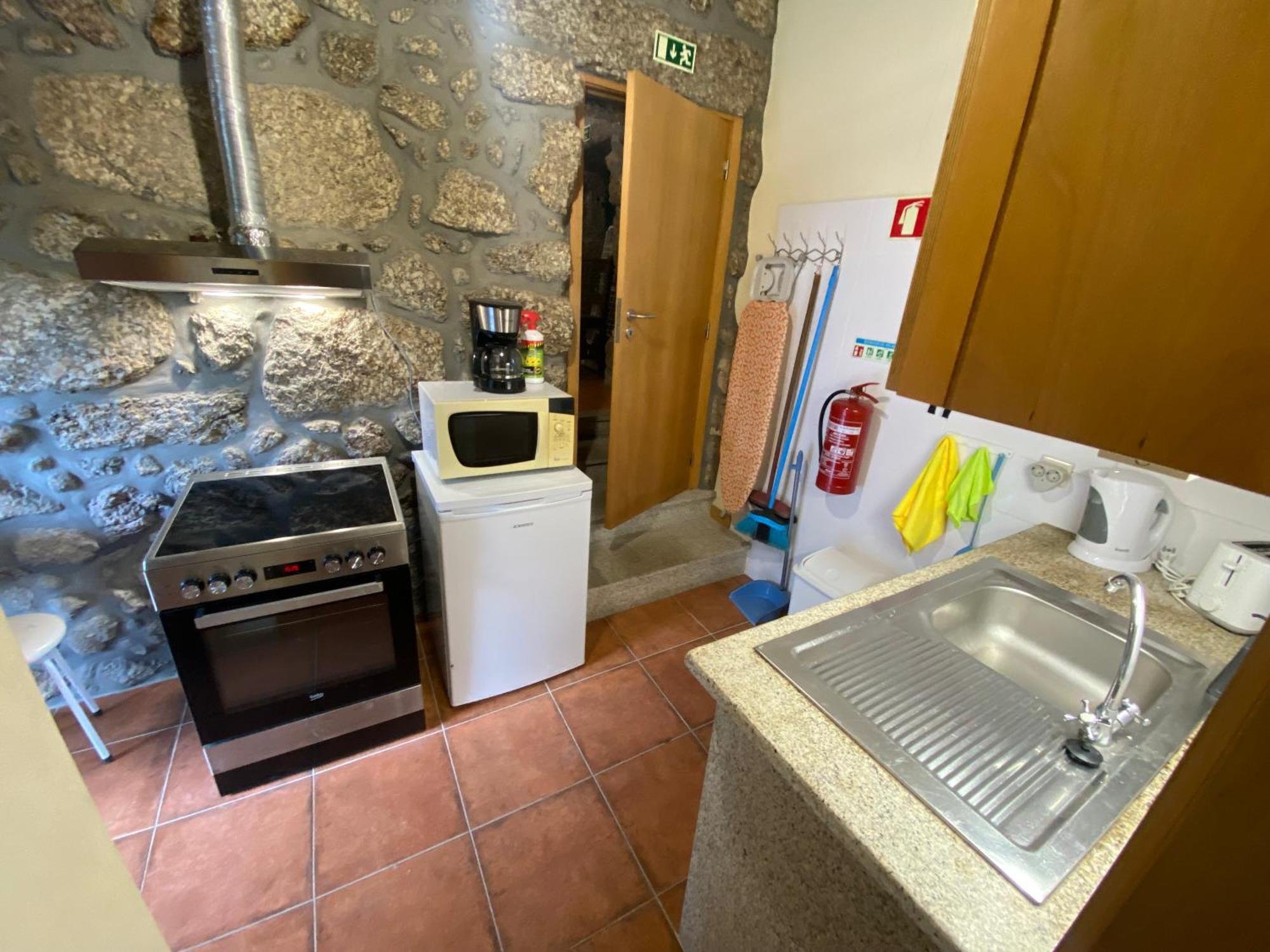 Refugio Rural No Geres - Casa Araujo De Sousa 特拉什杜博鲁 外观 照片